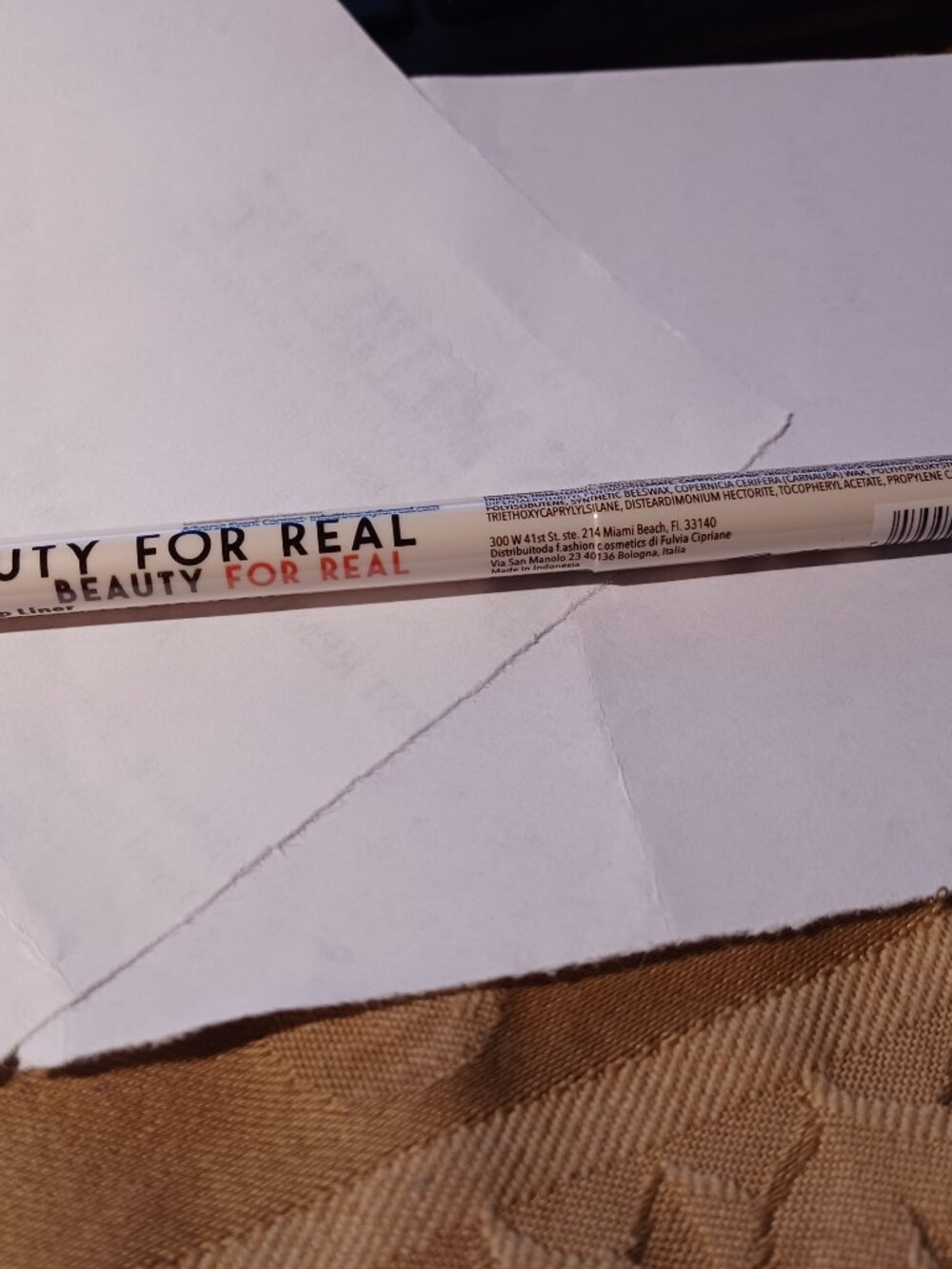 BEAUTY FOR REAL - D-FINE Lip Liner - Picture 2 of 4